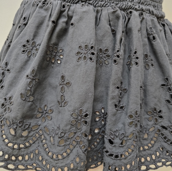 American Eagle Tank Top Shirt Lace Smocked Eyelet Babydoll Charcoal Women's XL - Picture 13 of 16